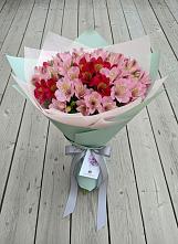 Букет цветов из:  Альстромерии в Ивантеевке Саратовской области