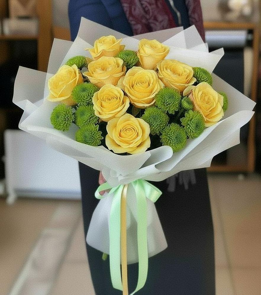 Букет цветов из: Хризантемы и Розы в Ивантеевке Саратовской области