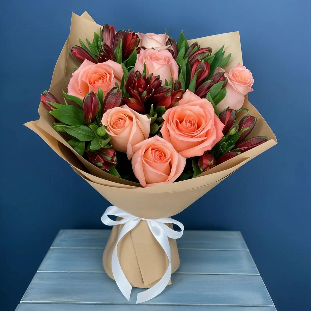 Букет цветов из: Розы и Альстромерии в Ивантеевке Саратовской области