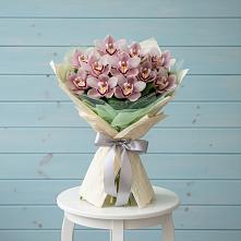 Букет цветов из:  Орхидеи и Розы #REPLACE_PRED# Ивантеевке Саратовской области