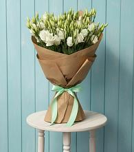 Букет цветов из:  Лизиантусы в Ивантеевке Саратовской области