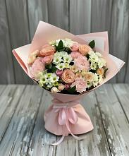 Букет цветов из:  Гвоздики, Розы и Хризантемы в Ивантеевке Саратовской области