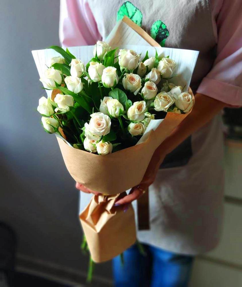 Букет цветов из: Розы в Ивантеевке Саратовской области