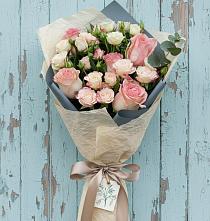 Букет цветов из:  Розы #REPLACE_PRED# Ивантеевке Саратовской области