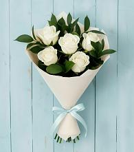 Букет цветов из:  Розы в Ивантеевке Саратовской области