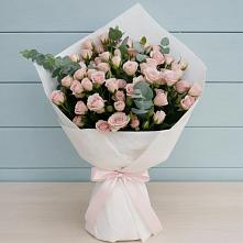 Букет цветов из:  Розы в Ивантеевке Саратовской области