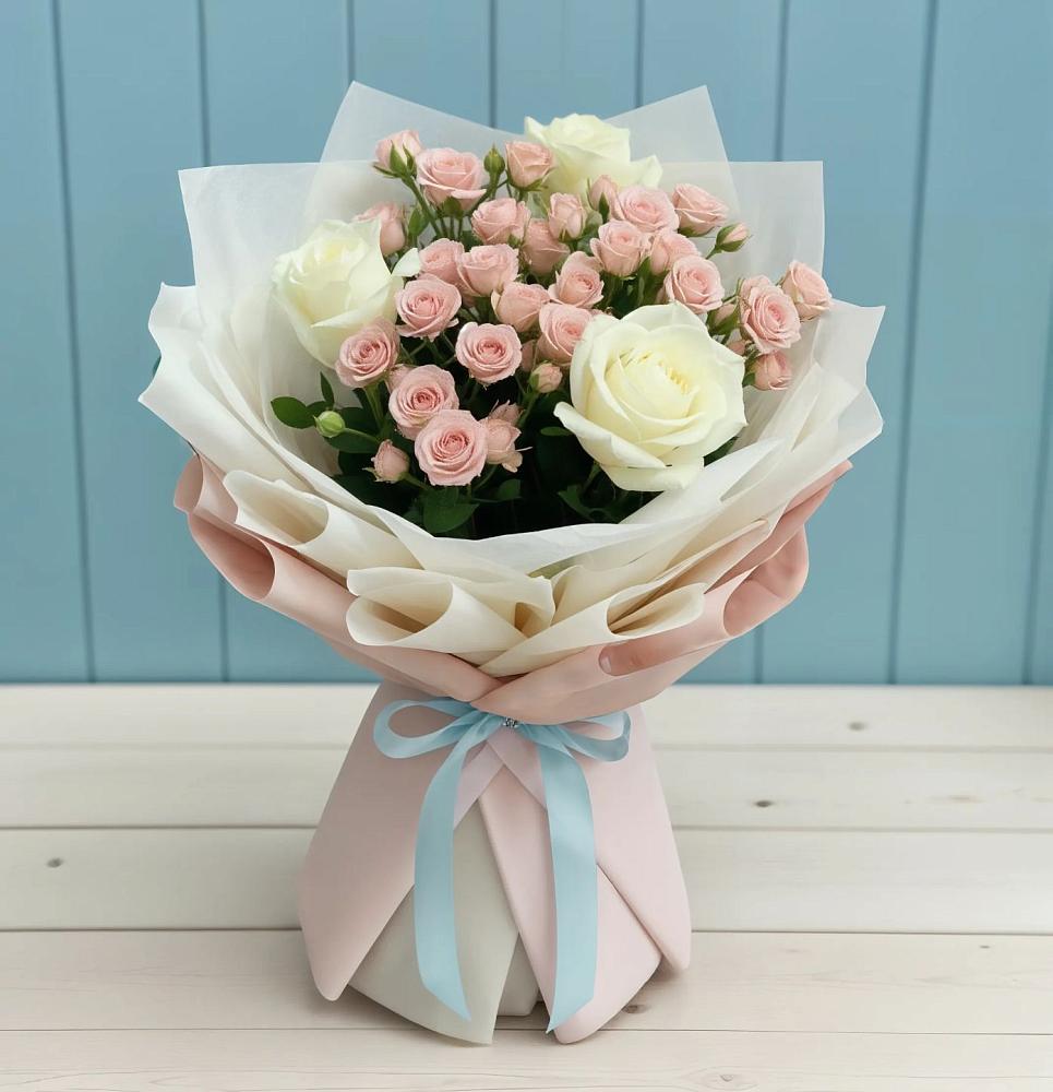 Букет цветов из: Розы в Ивантеевке Саратовской области