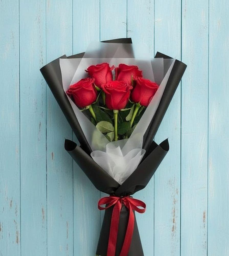 Букет цветов из: Розы в Ивантеевке Саратовской области