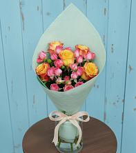 Букет цветов из:  Розы в Ивантеевке Саратовской области