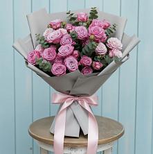Букет цветов из:  Розы в Ивантеевке Саратовской области